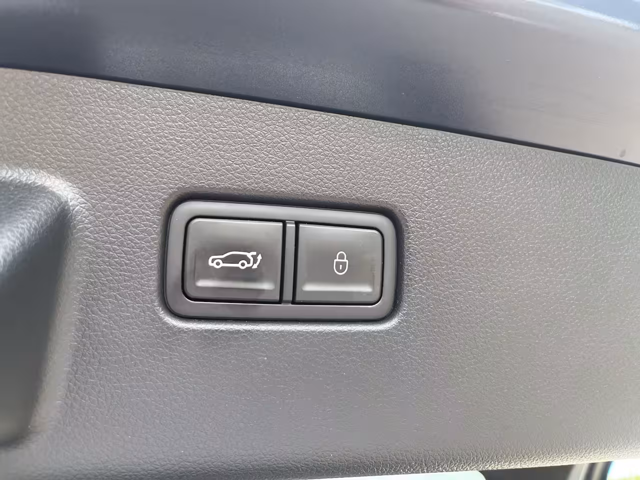 Genesis GV60 77.4kWh 217pk Sport | SOH 100%| 360 graden Camera | Panoramadak | Adaptive Cruise control