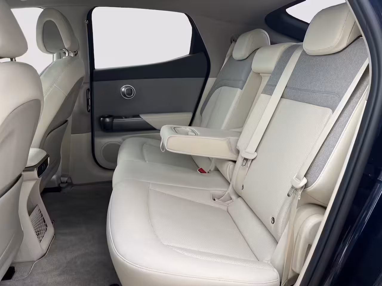 Genesis GV60 77.4kWh 217pk Sport | SOH 100%| 360 graden Camera | Panoramadak | Adaptive Cruise control