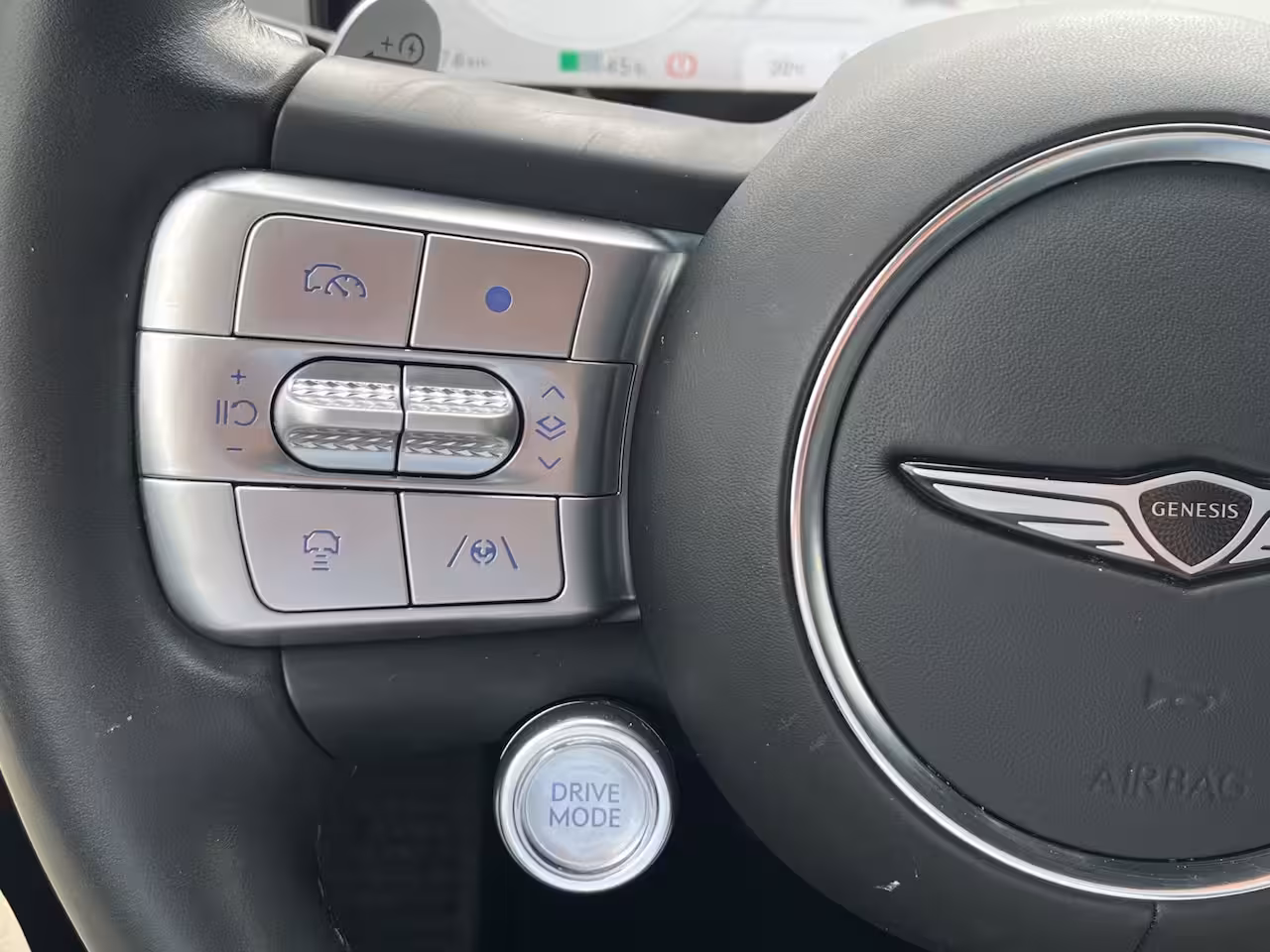 Genesis GV60 77kWh 318pk AWD Sport | Stoelverwaring-koeling | Stuurverwarming | Nappa Leder | 360 grade