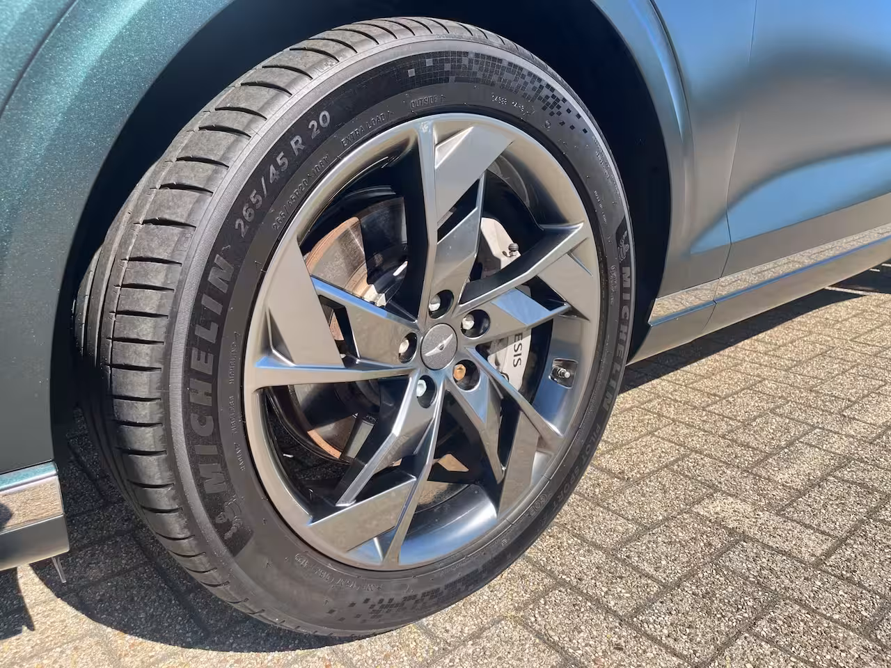Genesis GV70 77kWh 490pk AWD Sport | SOH 100% | Stoelverwarming-verkoeling | Stuurverwarming | Panorama
