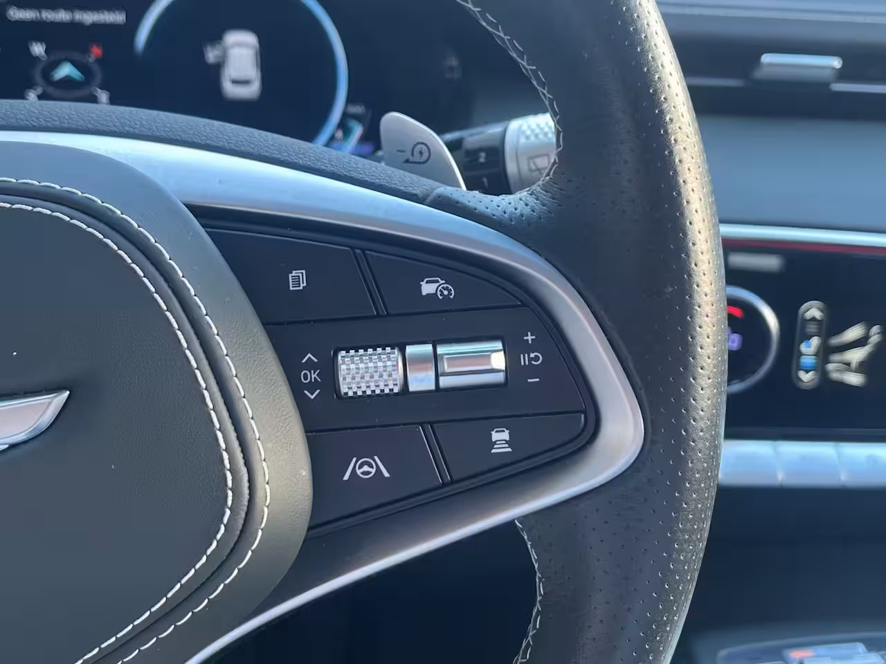 Genesis GV70 77kWh 490pk AWD Sport | SOH 100% | Stoelverwarming-verkoeling | Stuurverwarming | Panorama