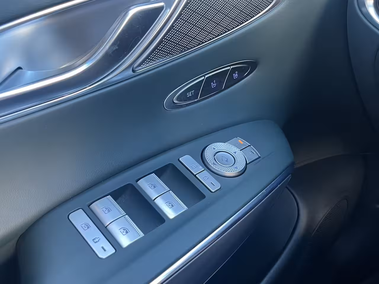 Genesis GV70 77kWh 490pk AWD Sport | SOH 100% | Stoelverwarming-verkoeling | Stuurverwarming | Panorama