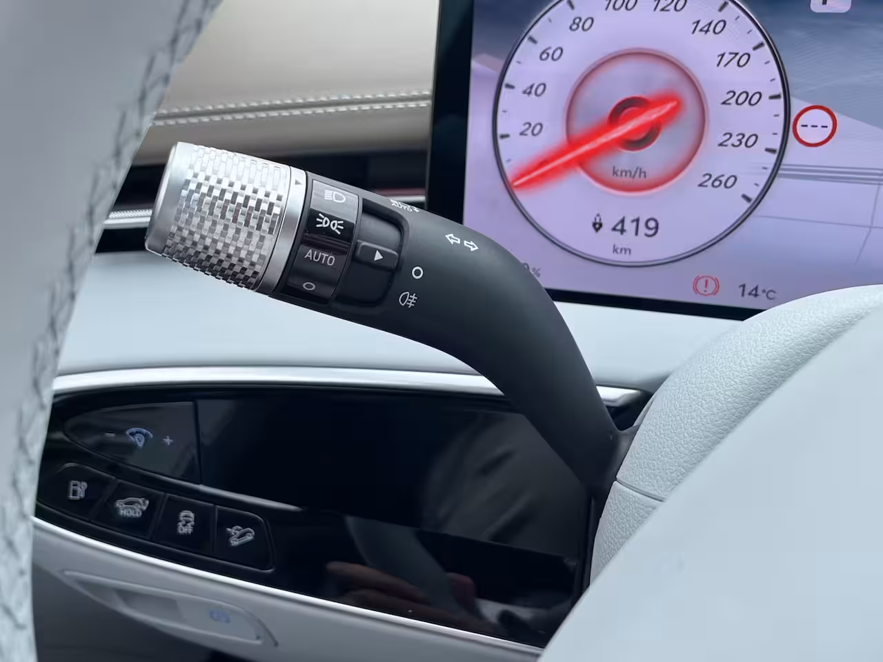 Genesis GV70 84 kWh 490pk Performance AWD Premium | 10.150, - DEMO VOORDEEL | V2L | Nappa Leder | Bang