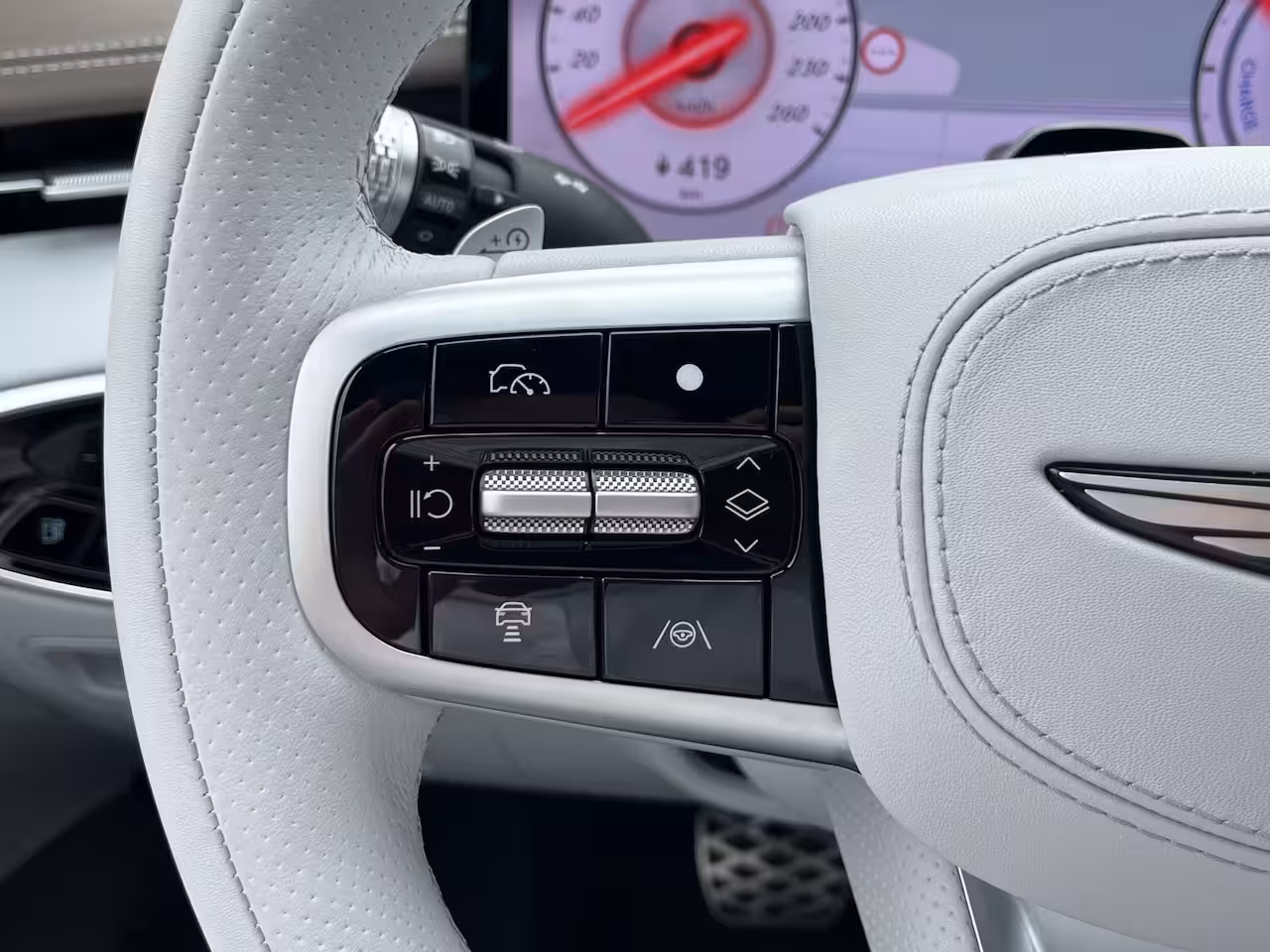 Genesis GV70 84 kWh 490pk Performance AWD Premium | 10.150, - DEMO VOORDEEL | V2L | Nappa Leder | Bang