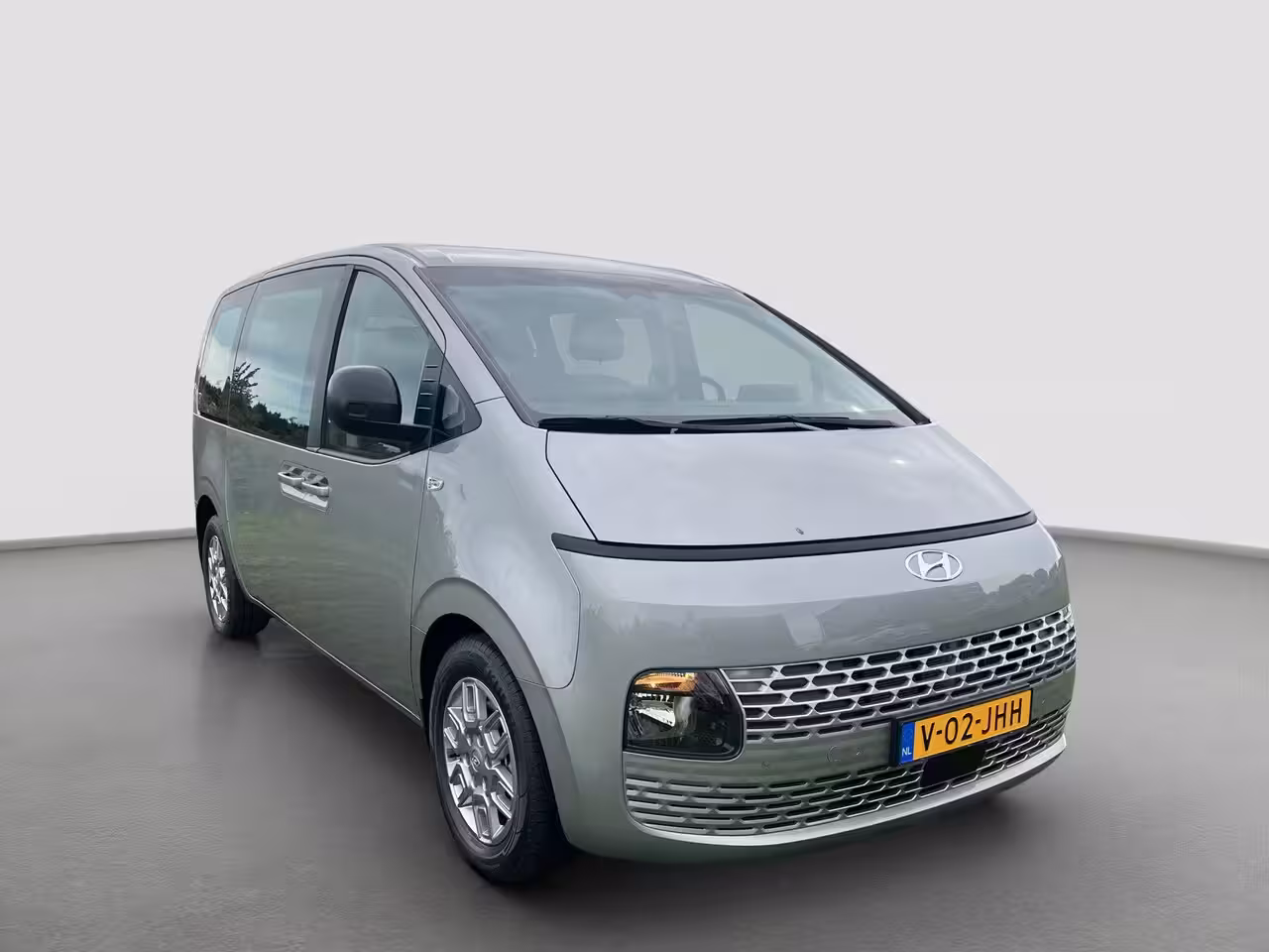 Hyundai Staria 2.2 Dubbele Cabine 6 pers Aut. Camera | 6 pers Dubbele cabine | 2 schuifdeuren | Carplay |