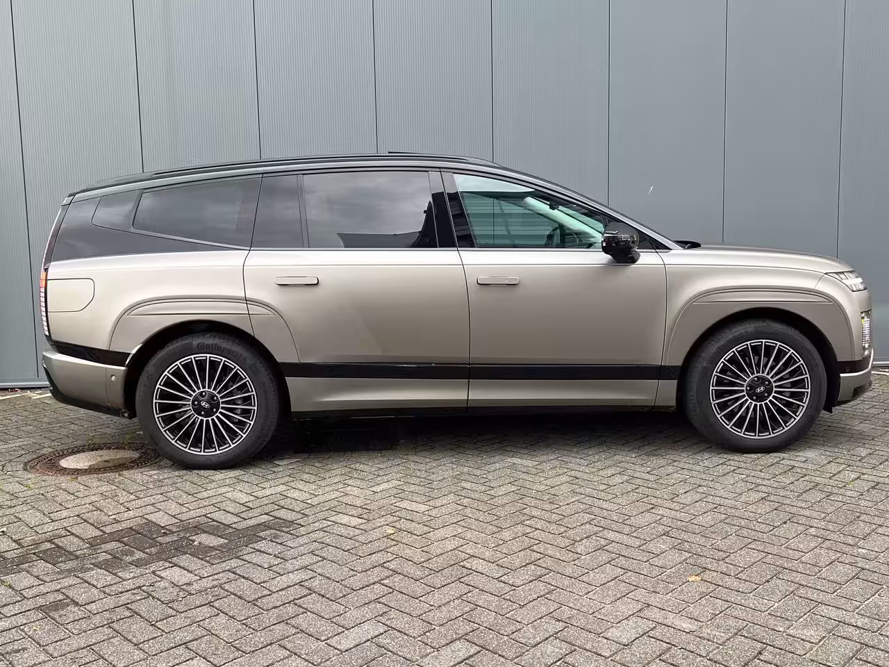 Hyundai IONIQ 9 Lounge AWD+ 7p. 110.3 kWh 429pk | Unieke Two Tone Wrap | Premium Audio | Adaptive cruise c