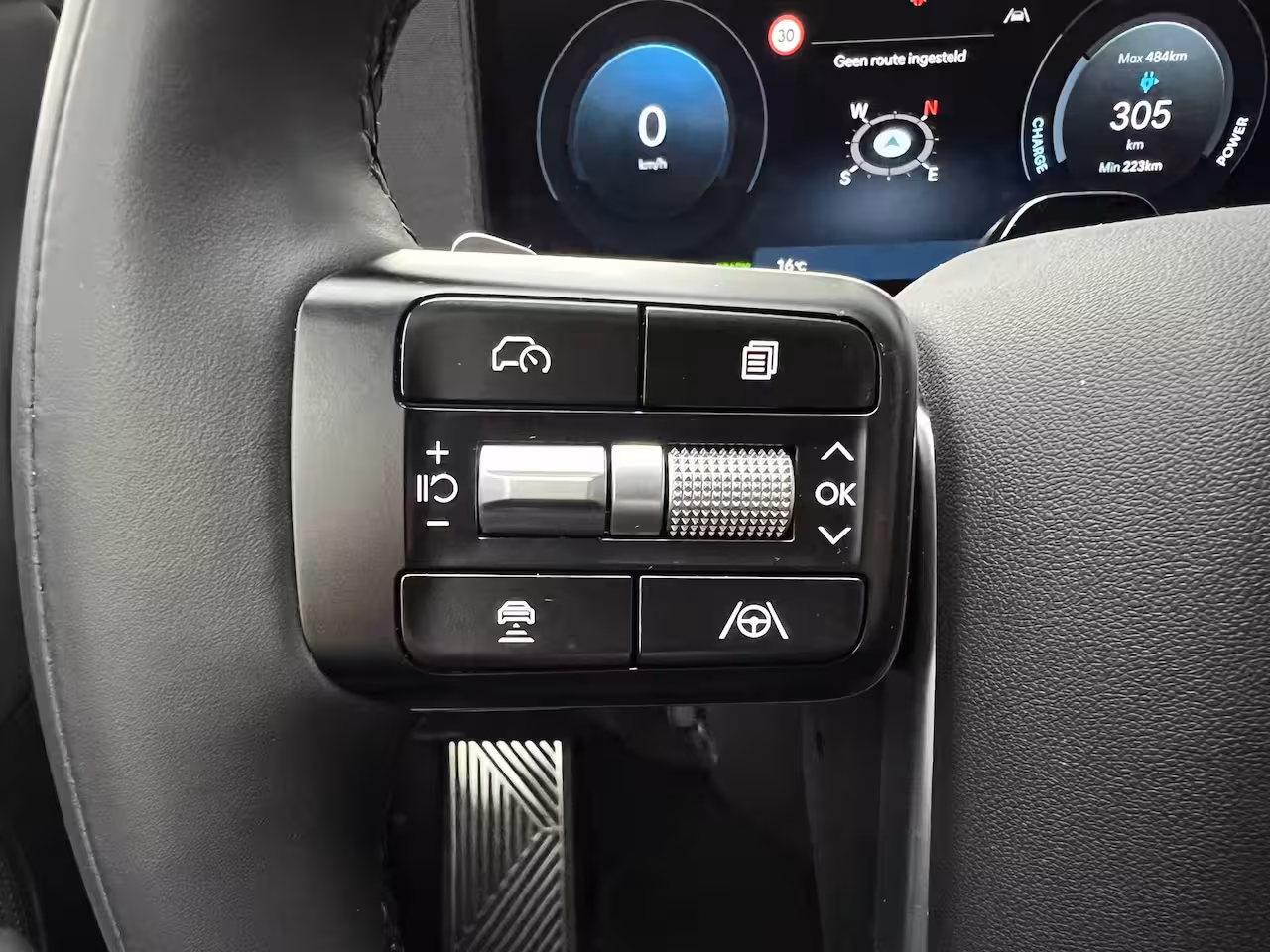 Hyundai IONIQ 9 Lounge AWD+ 7p. 110.3 kWh 429pk | Unieke Two Tone Wrap | Premium Audio | Adaptive cruise c