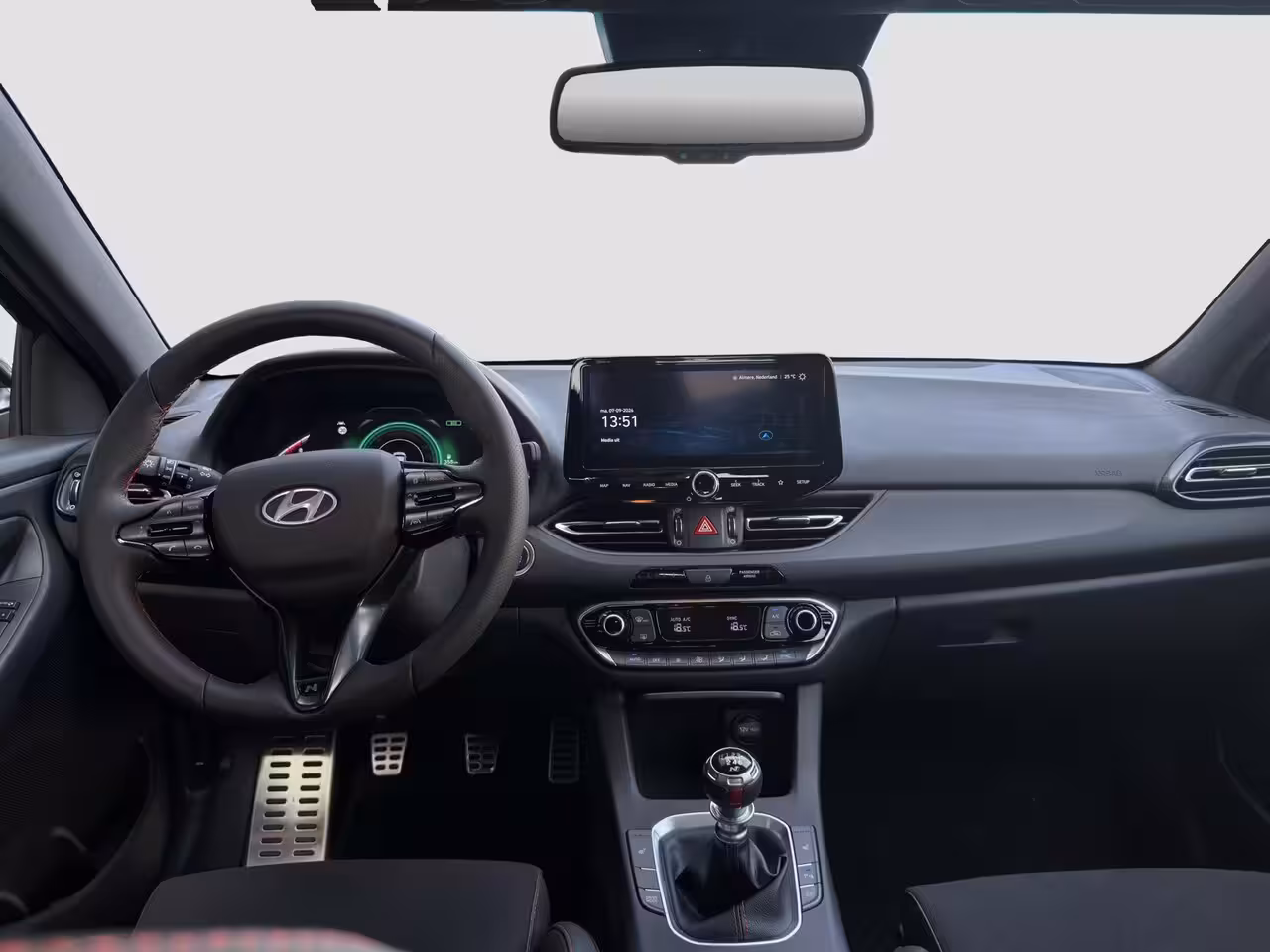 Hyundai i30 1.5 T-GDi 160pk N-Line | Camera | Leder | Carplay | Dodehoek detectie | Full LED | 18'' Ve