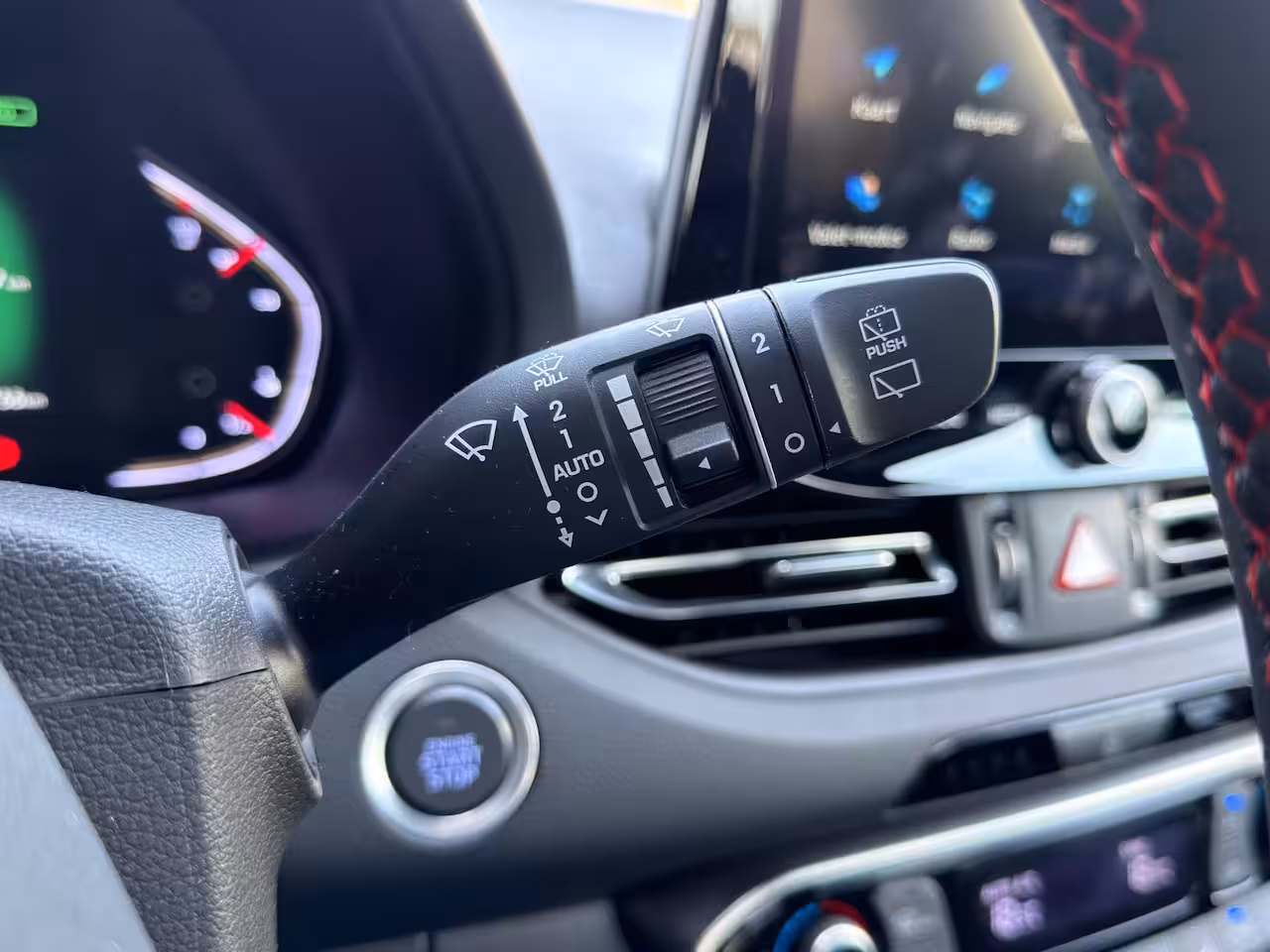 Hyundai i30 1.5 T-GDi 160pk N-Line | Camera | Leder | Carplay | Dodehoek detectie | Full LED | 18'' Ve