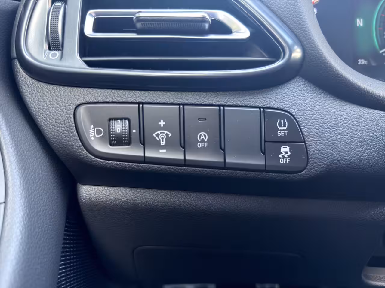 Hyundai i30 1.5 T-GDi 160pk N-Line | Camera | Leder | Carplay | Dodehoek detectie | Full LED | 18'' Ve