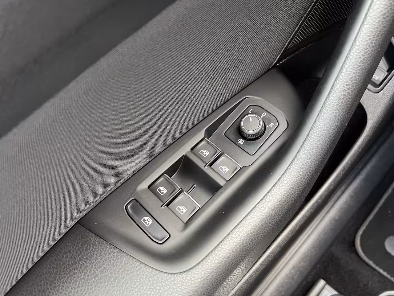 Volkswagen Passat Variant 1.4 TSI 218pk PHEV GTE Business | Camera | Ergo stoelen | Adaptive Cruise controle | LED k