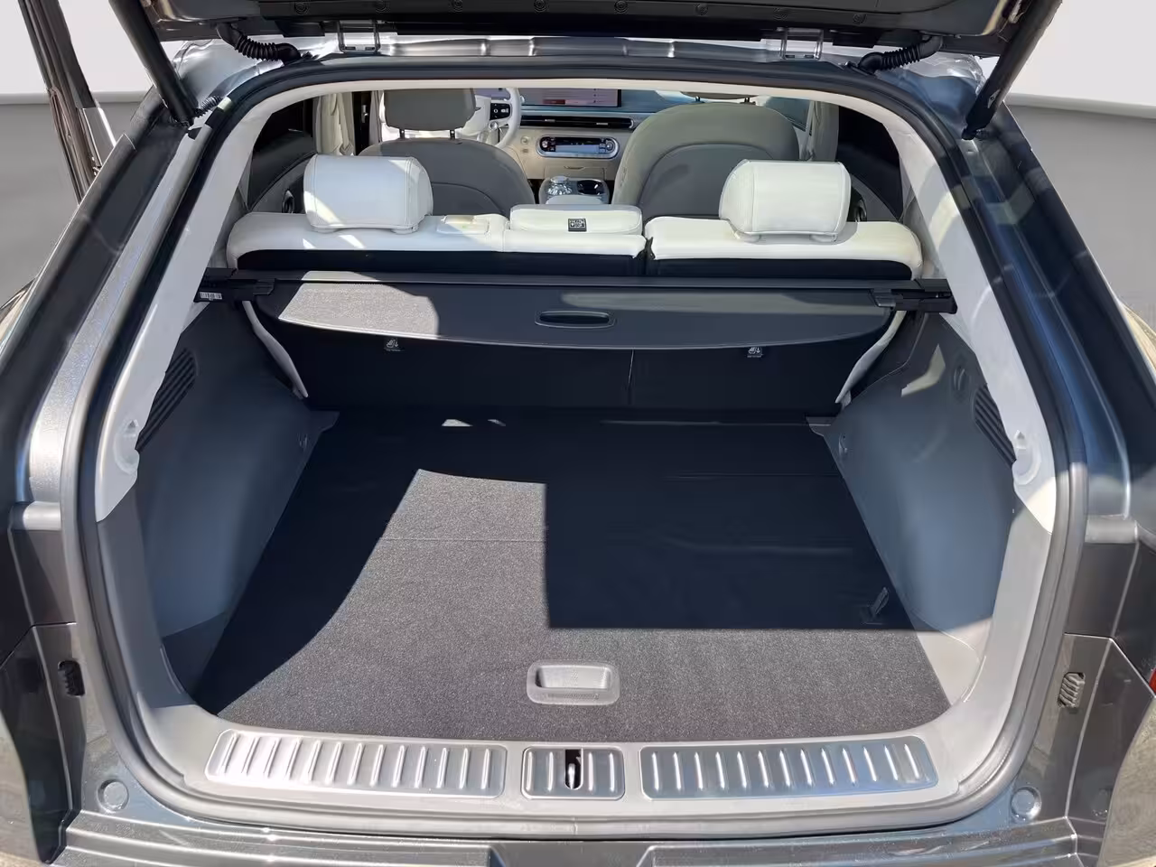 Genesis GV60 84 kWh 490pk Luxury AWD | V2L | Nappa Leder | Bang & Olufsen | 21" Lichtmetaal | Panoramad