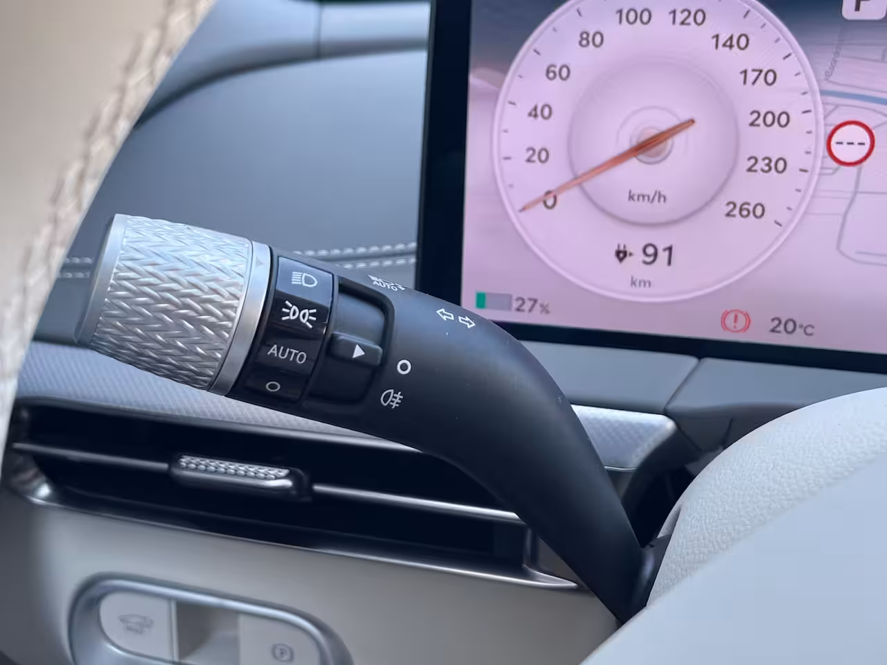 Genesis GV60 84 kWh 490pk Luxury AWD | V2L | Nappa Leder | Bang & Olufsen | 21" Lichtmetaal | Panoramad