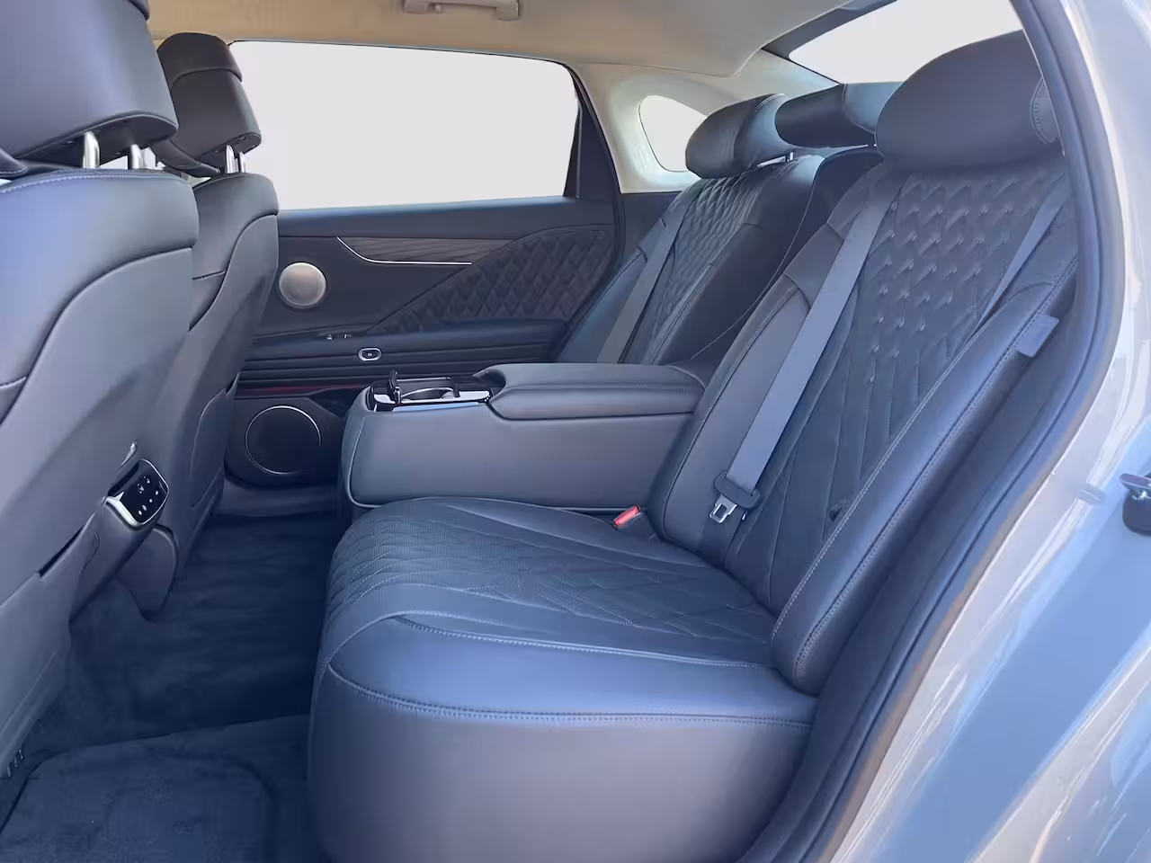 Genesis G80 94, 5 kWh 370pk Long Range AWD Premium | 6400, - DEMO VOORDEEL | V2L | Nappa Leder | Bang