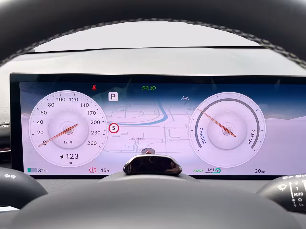 Genesis GV70 84 kWh 490pk AWD First Edition | 360 Camera | Winterpakket | 19" Lichtmetaal | Parkeer Ass