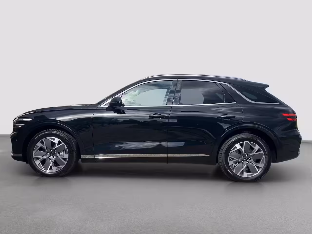 Genesis GV70 84 kWh 490pk AWD First Edition | 360 Camera | Winterpakket | 19" Lichtmetaal | Parkeer Ass