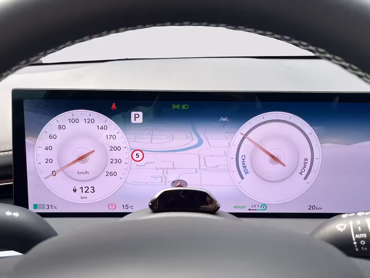 Genesis GV70 84 kWh 490pk AWD First Edition | 360 Camera | Winterpakket | 19" Lichtmetaal | Parkeer Ass