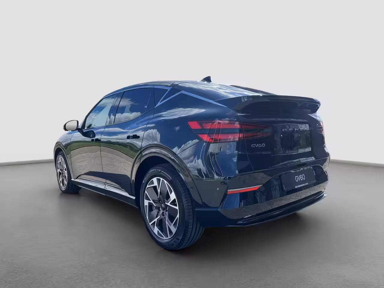 Genesis GV60 84 kWh 229pk First Edition | 360 Camera | Winterpakket | 19" Lichtmetaal | Parkeer Assiste