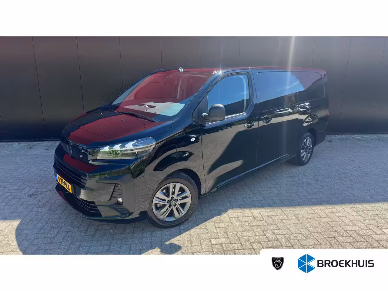 Peugeot e-Expert EV L3 DC 75 kWh | Achteruitrij Camera | Apple Carplay / Android Auto | Adaptieve Cruise Co