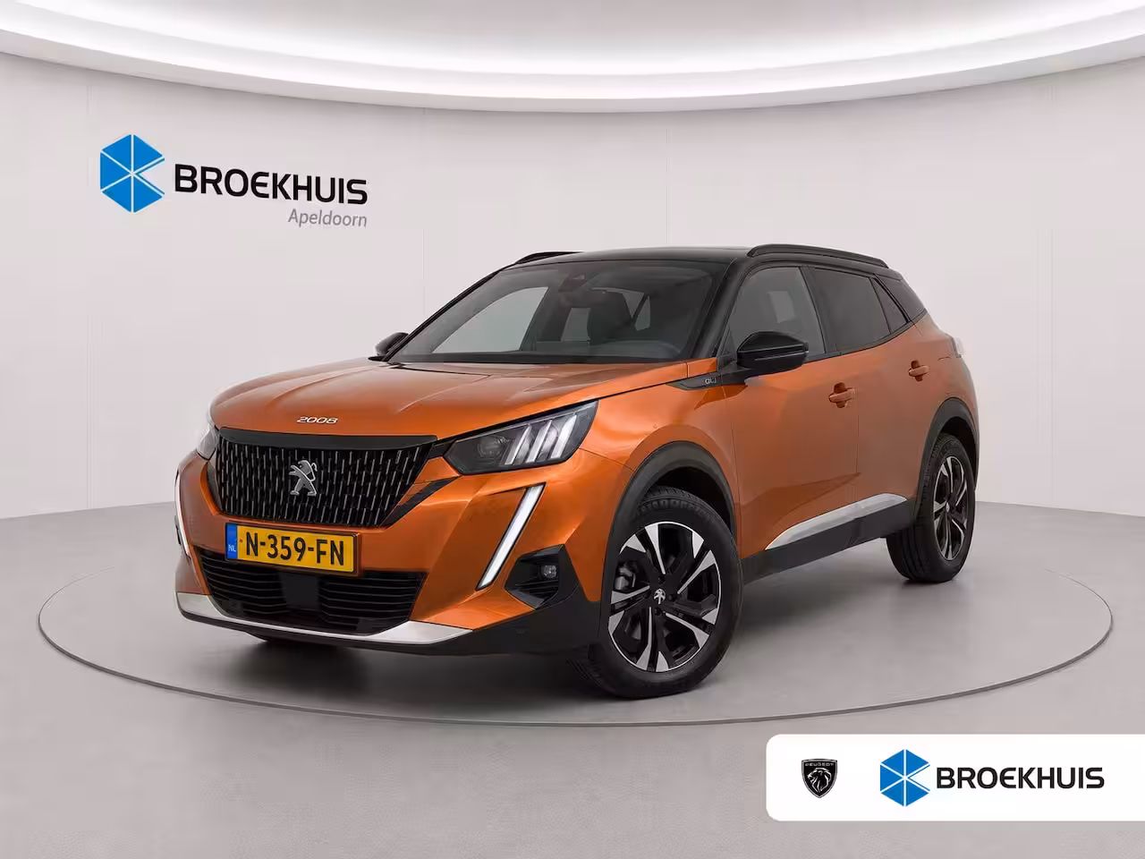 Peugeot 2008 1.2 PureTech GT | Trekhaak | Camera | Adaptieve Cruise | Navigatie | Apple Carplay / Andro