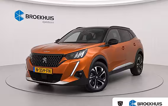 Peugeot 2008 1.2 PureTech GT | Trekhaak | Camera | Adaptieve Cruise | Navigatie | Apple Carplay / Andro