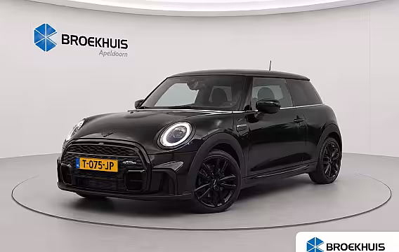 Mini 3-Deurs 1.5 John Cooper Works | Apple Carplay / Android Auto | Navigatie | Climate Control