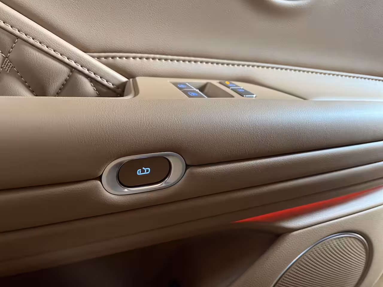 Genesis G80 94, 5 kWh 370pk Long Range AWD Dual Motor Premium | V2L | Nappa Leder | Bang & Olufsen | C