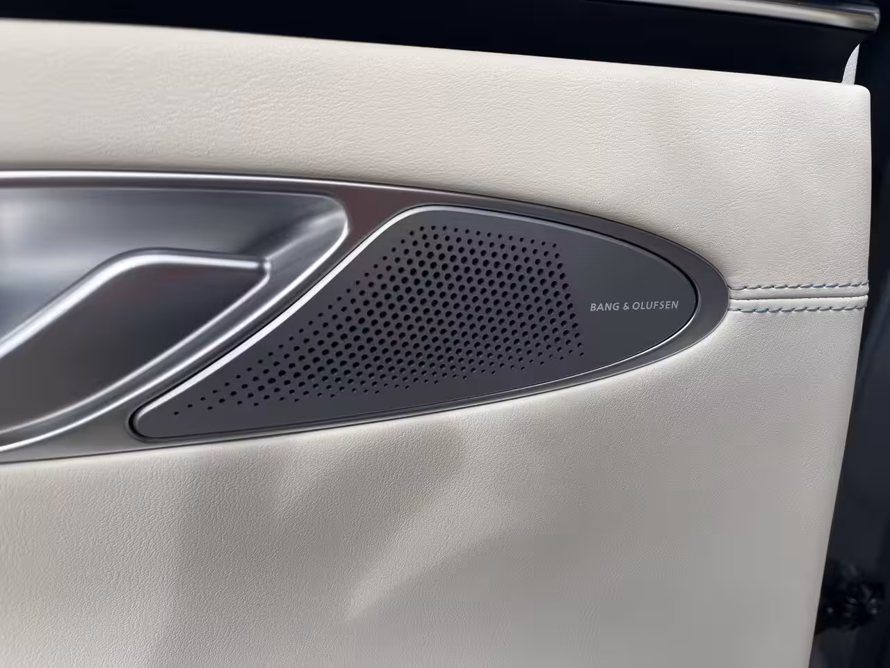 Genesis GV70 84 kWh 490pk Performance AWD Dual Motor Premium | V2L | Nappa Leder | Bang & Olufsen | 20"