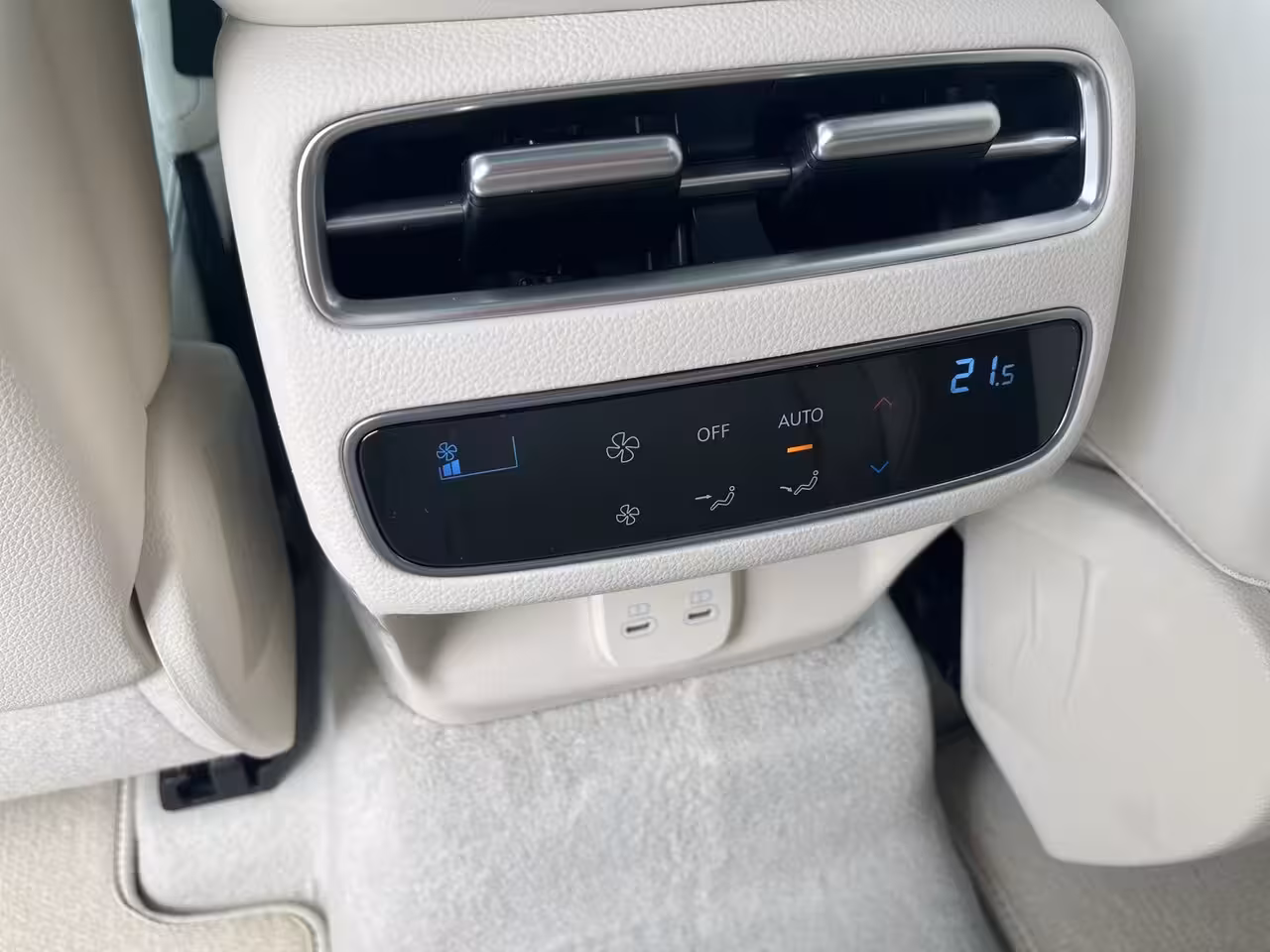 Genesis GV70 84 kWh 490pk Performance AWD Dual Motor Premium | V2L | Nappa Leder | Bang & Olufsen | 20"