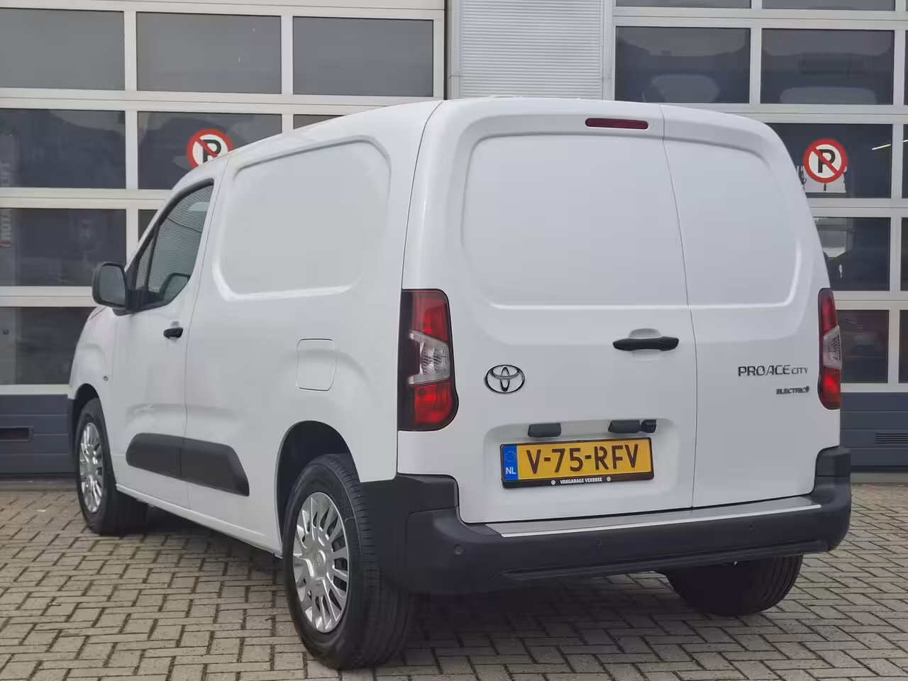Toyota PROACE CITY Electric Comfort 50 kWh | Wordt verwacht | Apple Carplay/Android Auto | Bluetooth | Cruise Control