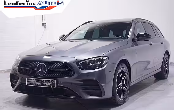 Mercedes-Benz E-klasse Estate 300 e AMG Line SOH 97% 1e Eig. NAP Panodak DAB-ontvangst sfeerverlichting Apple-carplay PD