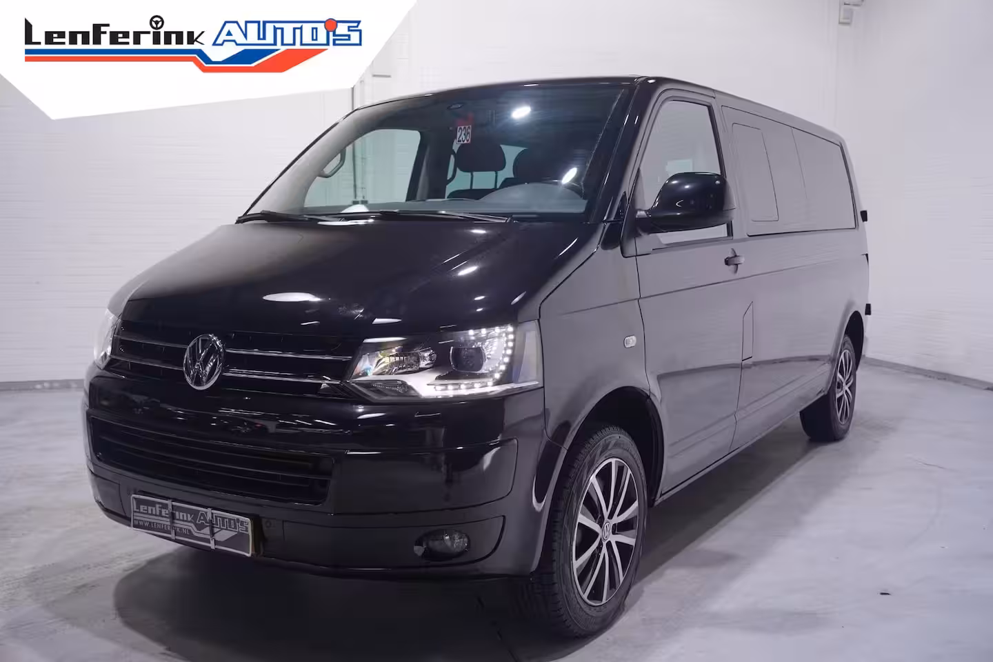 Volkswagen Transporter 2.0 TDI Dubbel Cabine L2 4Motion Marge Auto Airco, Navi, Xenon, PDC V+A, 6-Zits