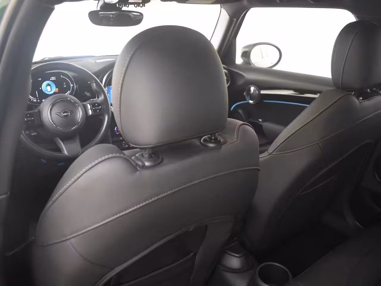 Mini 5-Deurs 1.5 Cooper Camden Edition Automaat | Leder l Climate control | Cruise control | Navigatie