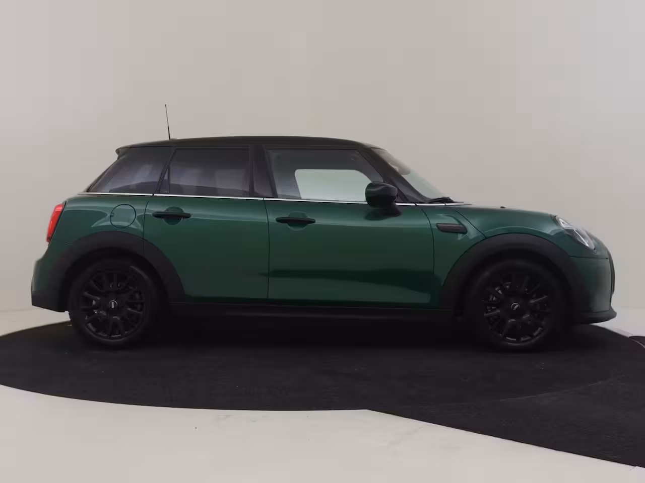 Mini 5-Deurs 1.5 Cooper Camden Edition Automaat | Leder l Climate control | Cruise control | Navigatie