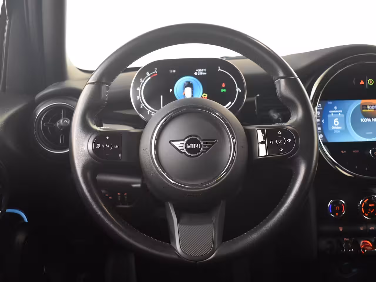 Mini 5-Deurs 1.5 Cooper Camden Edition Automaat | Leder l Climate control | Cruise control | Navigatie