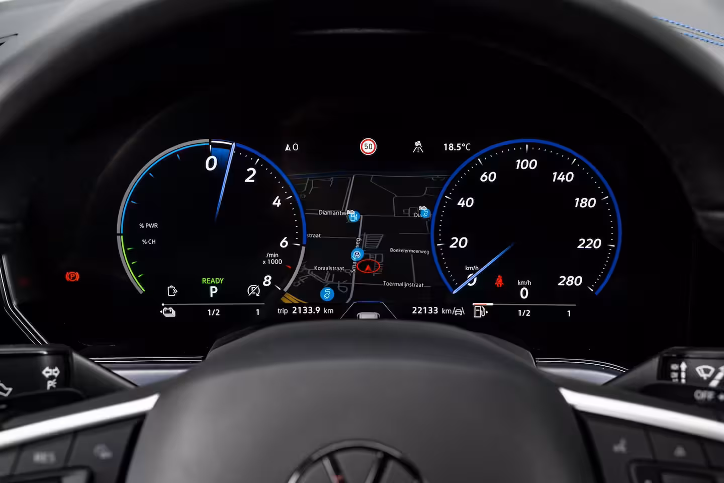Volkswagen Touareg 3.0 TSi eHybrid 4MOTION R l Trekhaak Elektr. l DYNAUDIO | SoH 99% l Nappa Leder l Elektr.