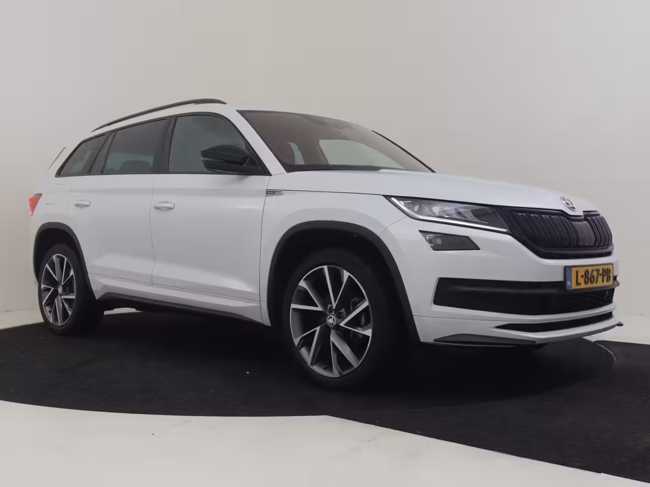 Skoda Kodiaq 1.5 TSI Sportline Business 7p. l Canton Sound l Elekt. Stoel incl Memory l Side Assist l E
