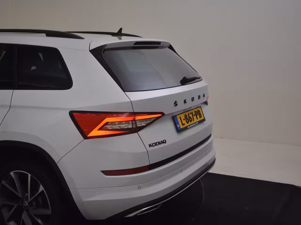 Skoda Kodiaq 1.5 TSI Sportline Business 7p. l Canton Sound l Elekt. Stoel incl Memory l Side Assist l E