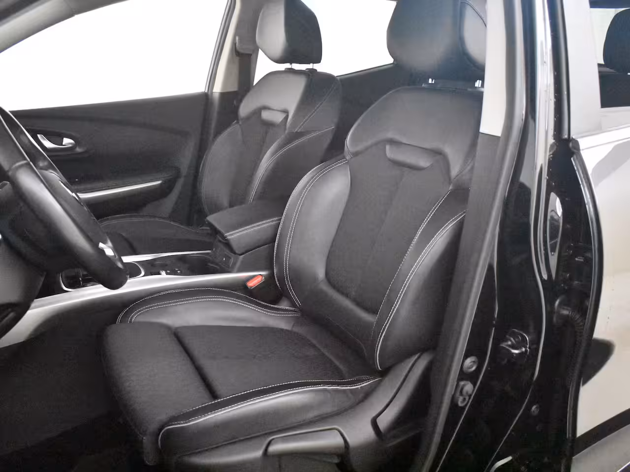 Renault Kadjar 1.3 TCe Automaat Black Edition l Bose Audio l Camera l LED l Cr Control l Side Assist l Ha