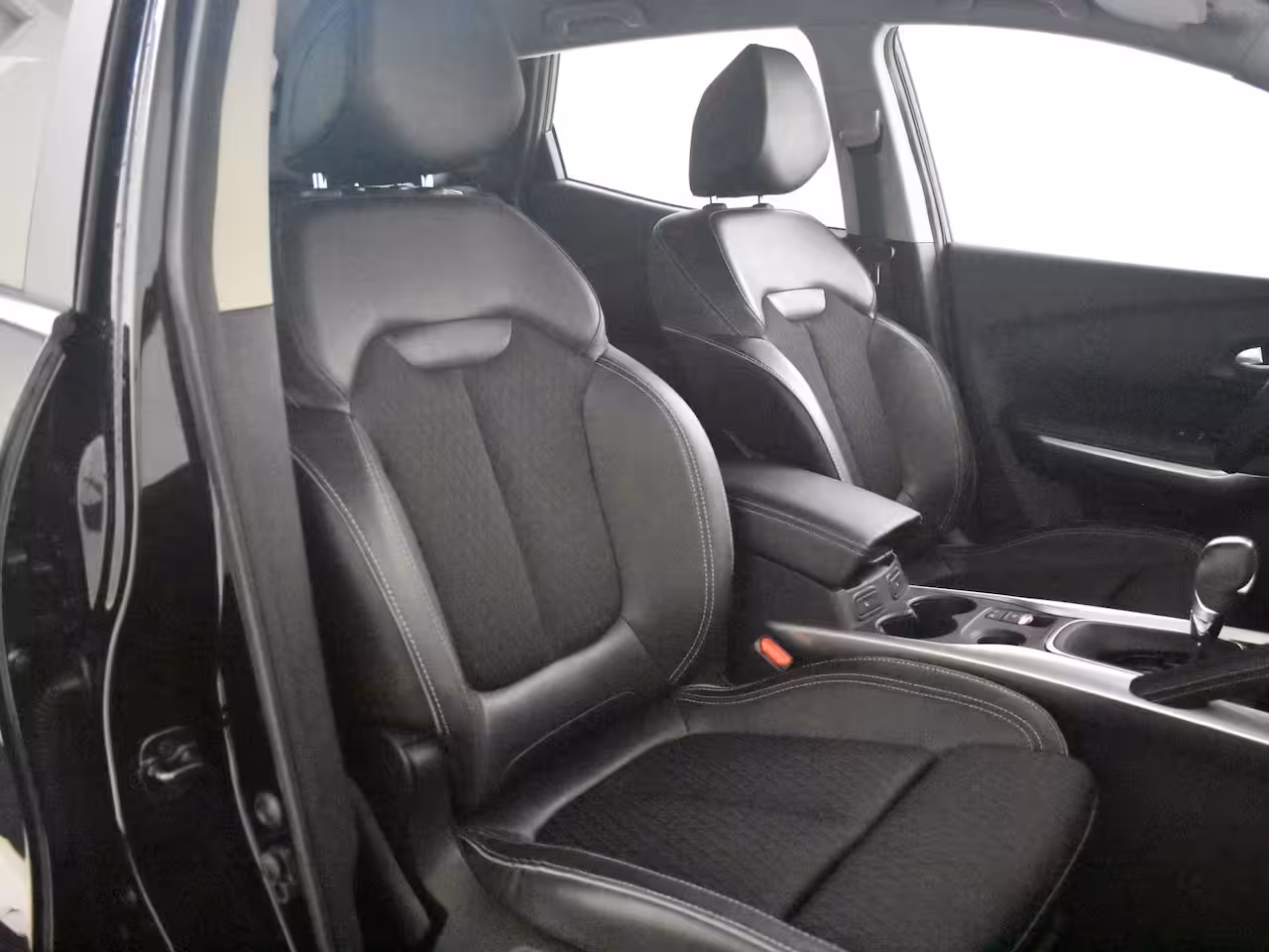 Renault Kadjar 1.3 TCe Automaat Black Edition l Bose Audio l Camera l LED l Cr Control l Side Assist l Ha
