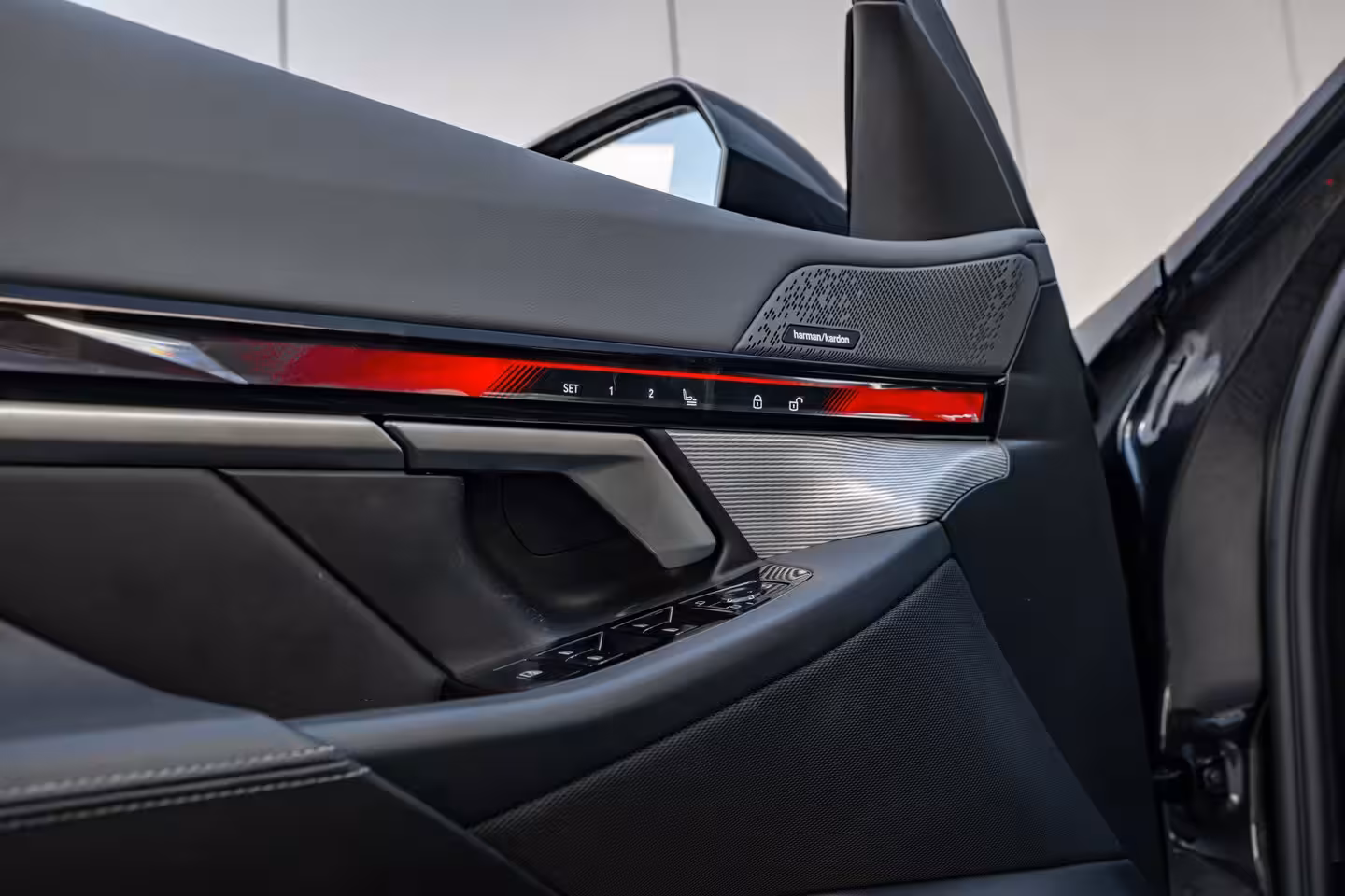 BMW 5-serie Touring 530e M Sport Edition l Harman Kardon l Adaptive LED l Stoelverkoeling l Elektr. Incl Memor
