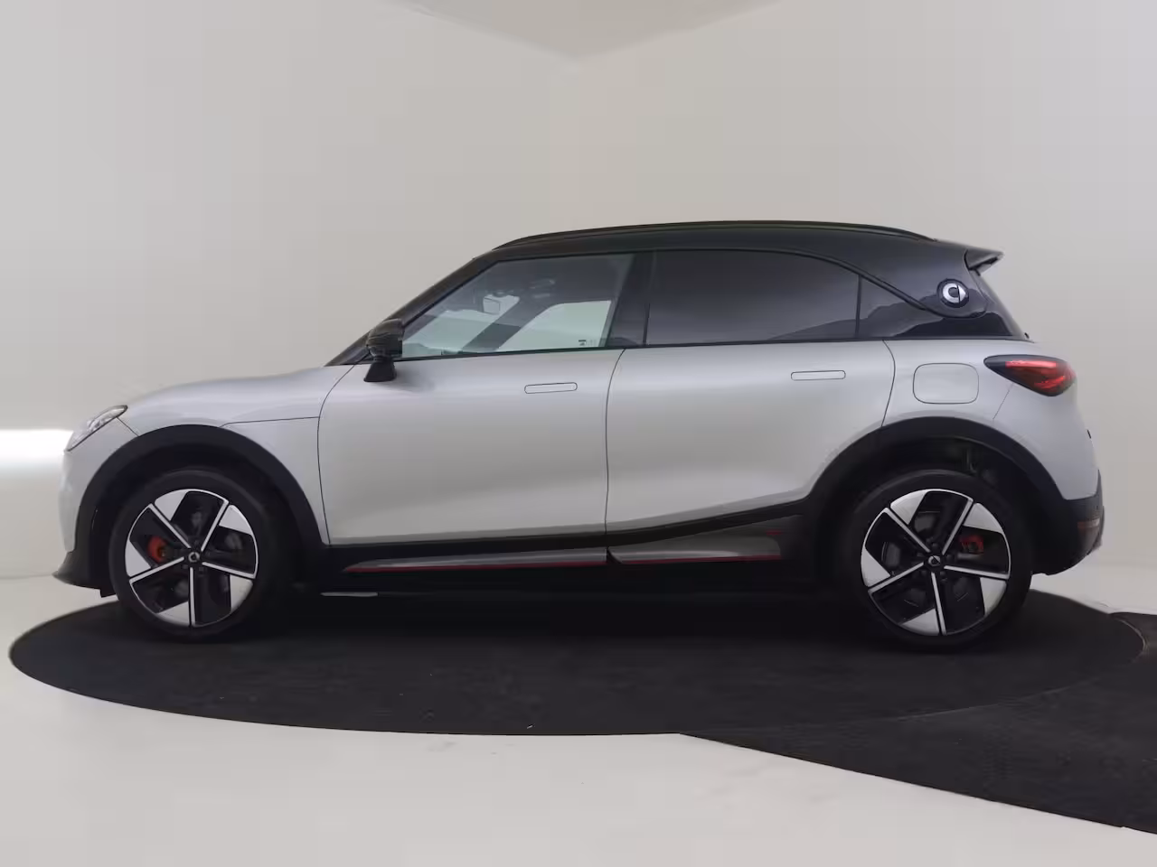 Smart #1 1 BRABUS 66 kWh l 428pk l 360gr Camera l Side Assist l Stoel en stuurverwarming l BEATS Au