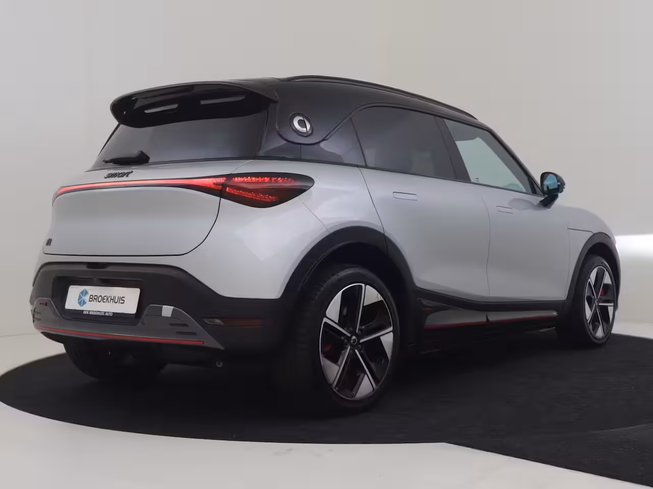 Smart #1 1 BRABUS 66 kWh l 428pk l 360gr Camera l Side Assist l Stoel en stuurverwarming l BEATS Au