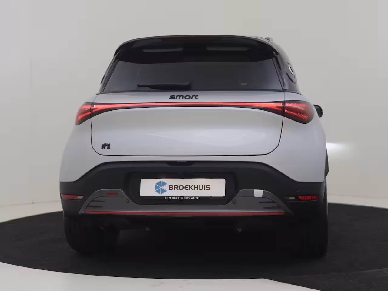 Smart #1 1 BRABUS 66 kWh l 428pk l 360gr Camera l Side Assist l Stoel en stuurverwarming l BEATS Au