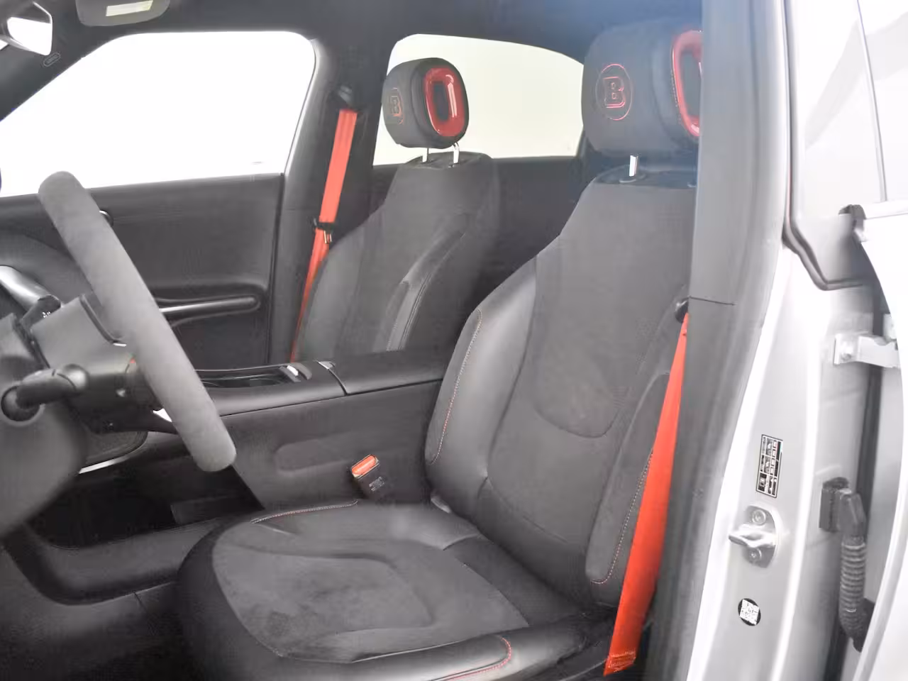 Smart #1 1 BRABUS 66 kWh l 428pk l 360gr Camera l Side Assist l Stoel en stuurverwarming l BEATS Au