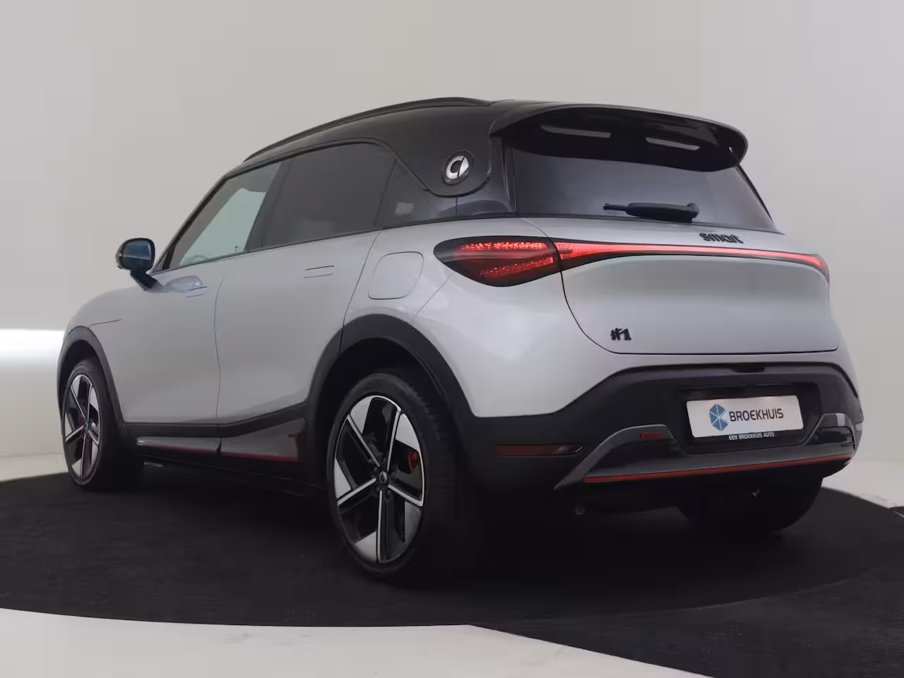 Smart #1 1 BRABUS 66 kWh l 428pk l 360gr Camera l Side Assist l Stoel en stuurverwarming l BEATS Au