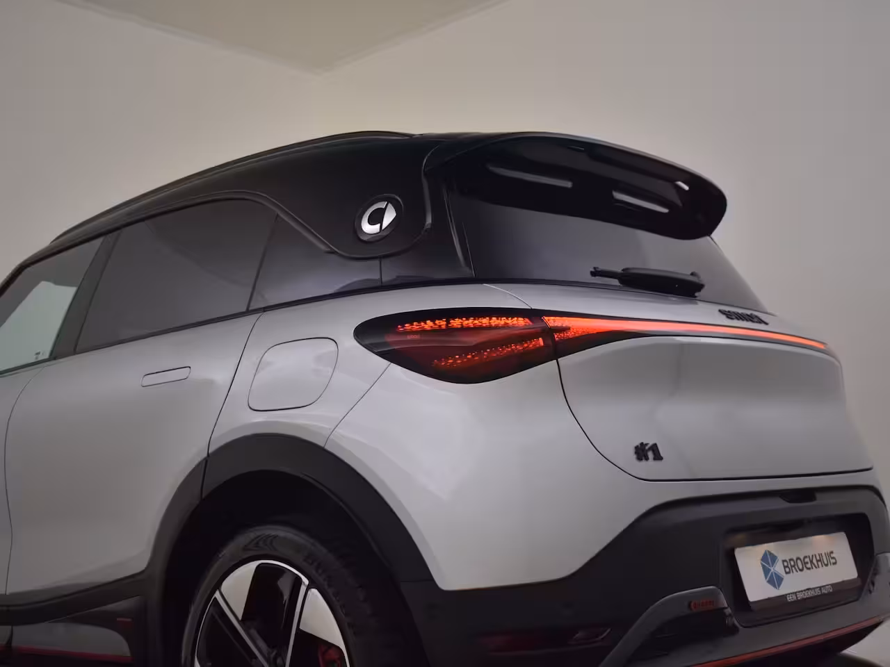 Smart #1 1 BRABUS 66 kWh l 428pk l 360gr Camera l Side Assist l Stoel en stuurverwarming l BEATS Au
