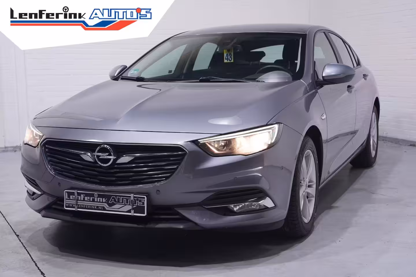 Opel Insignia Grand Sport 1.6 CDTI Business Executive navigatie led-verlichting cruise-controle stoel/stuur-verwarmi