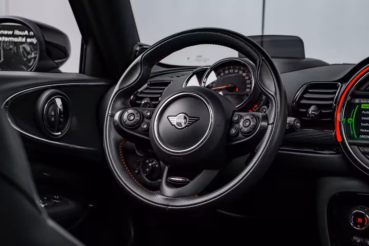 Mini Clubman 2.0 JCW ALL4 l Harman/Kardon Sound l Leder/Alcantara l Head up Display l Panoramadak l Cam