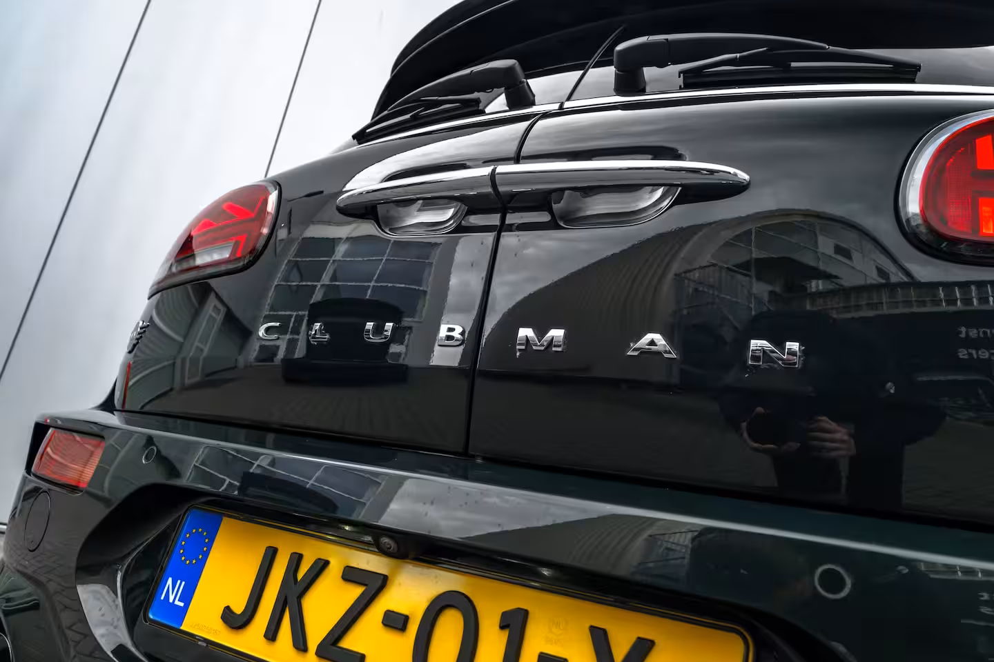 Mini Clubman 2.0 JCW ALL4 l Harman/Kardon Sound l Leder/Alcantara l Head up Display l Panoramadak l Cam